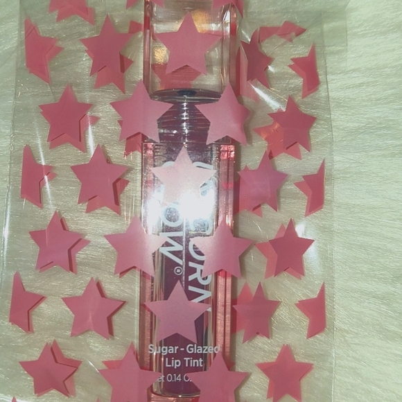 Unicorn Glow Sugar Glazed Lip Tint in Lissom - Picture 3 of 3